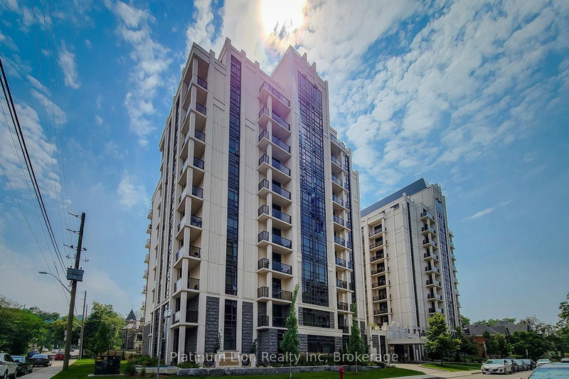 703 - 85 Robinson St, Hamilton, L8P 0B9 | Image 2