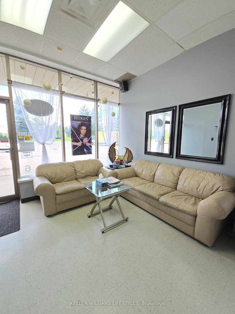 2030 Meadowgate Blvd, London South, N6M 1K1 | Image 3