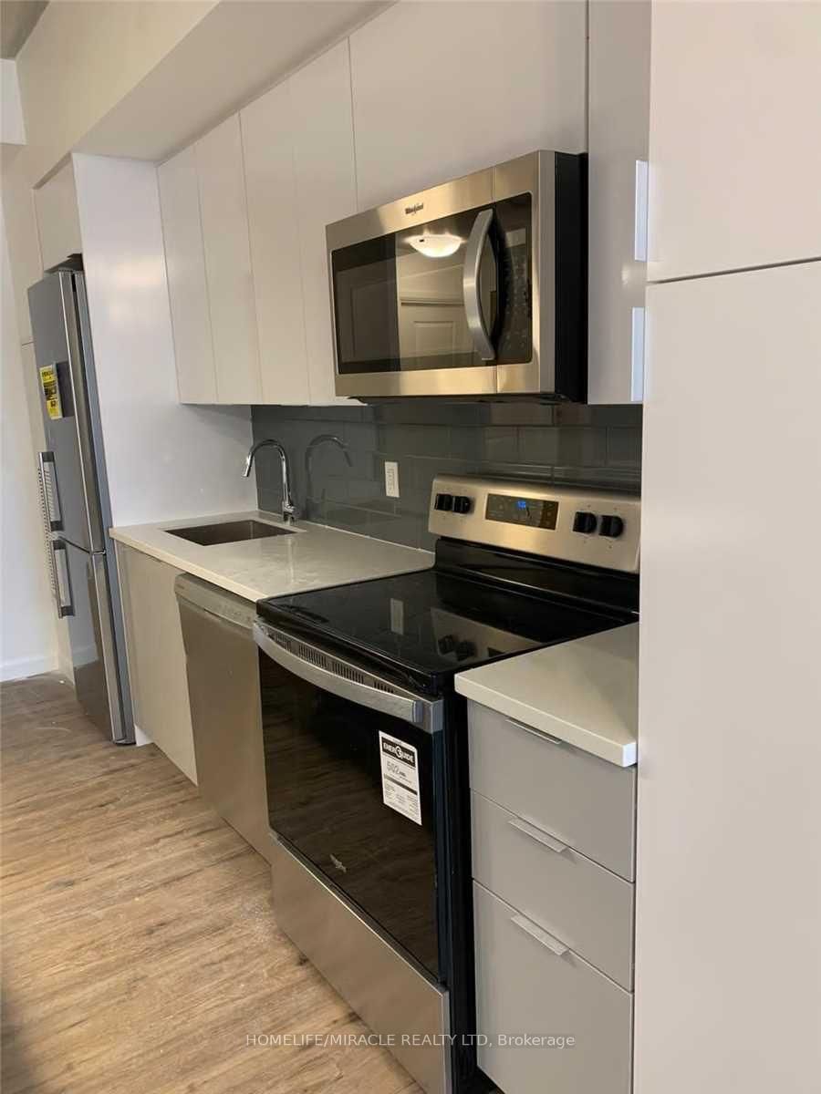 7 Erie Avenue, Unit 704 - Photo 11