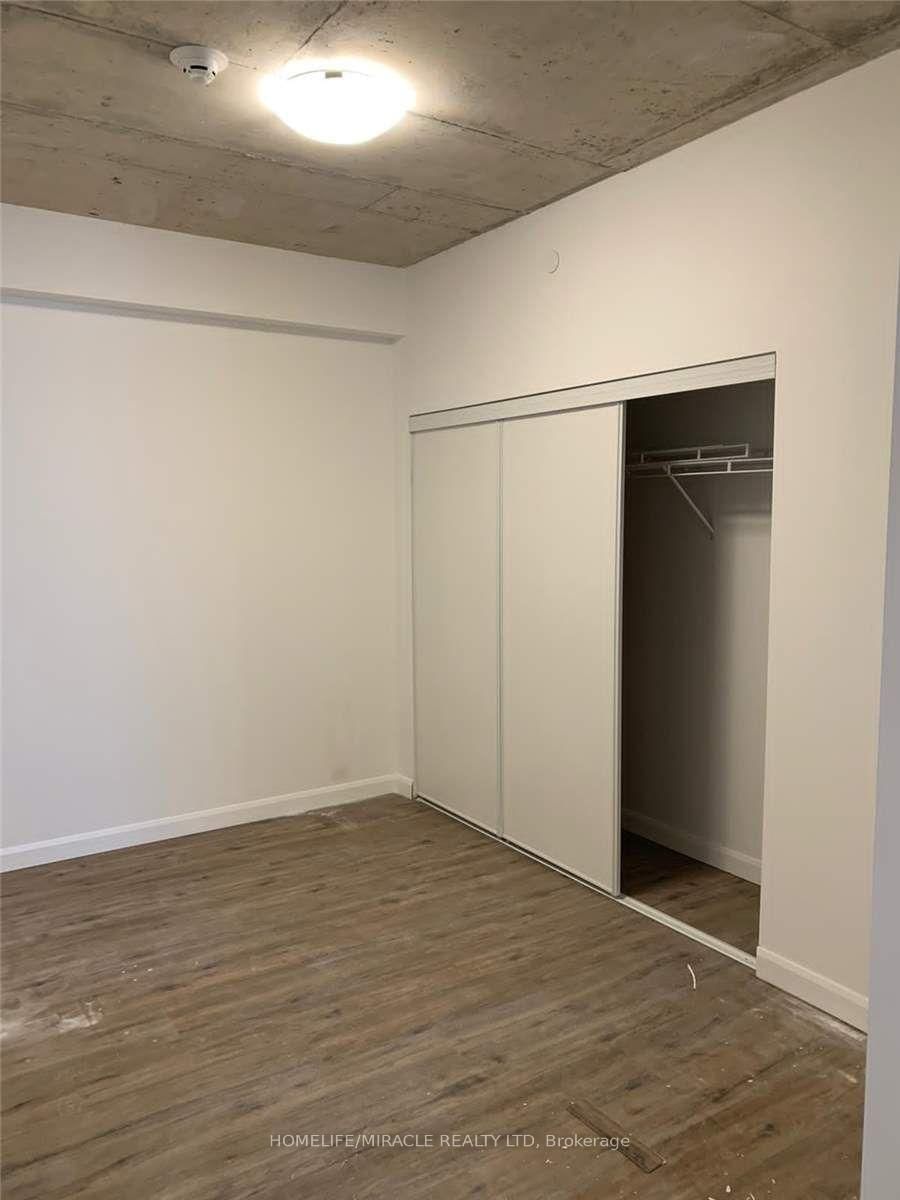 7 Erie Avenue, Unit 704 - Photo 15