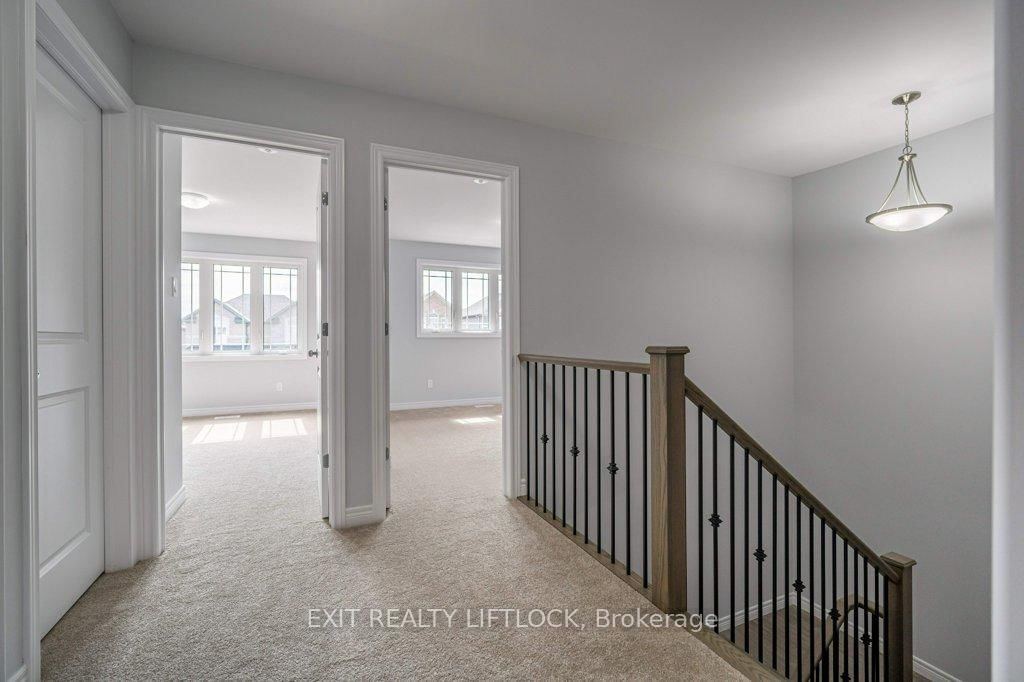 Detached House for sale at 238 O'Neil Street, Peterborough, Ontario, K9K 0H1 - Monaghan Ward 2 - MLS: X12924374