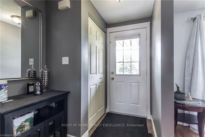 1007 ELGIN St N, Cambridge, N1R 8J4 | Image 3