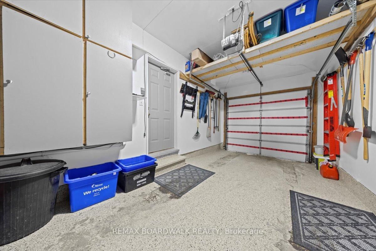 6355 Sablewood Place - Photo 39