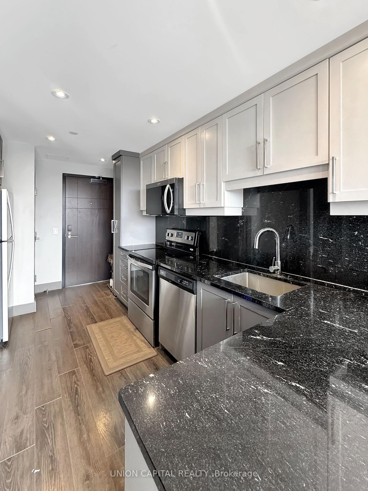 330 Phillip Street, Unit CP618
