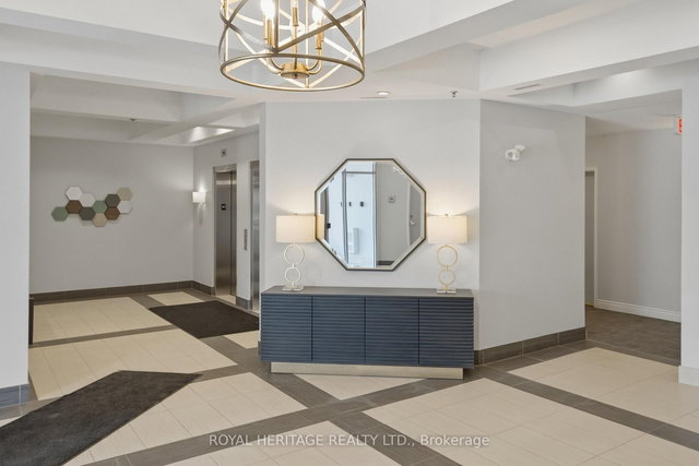 211 - 50 Mill Street N