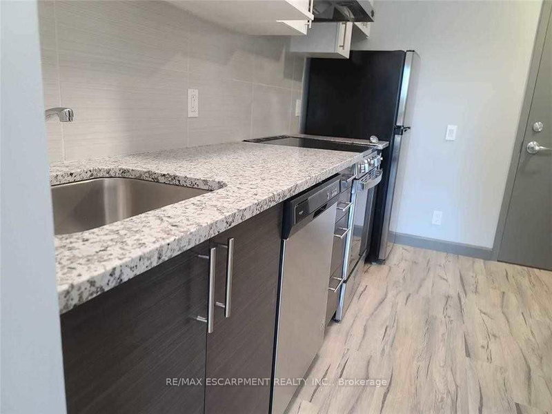 306 - 77 Leland St, Hamilton, L8S 3A1 | Image 3