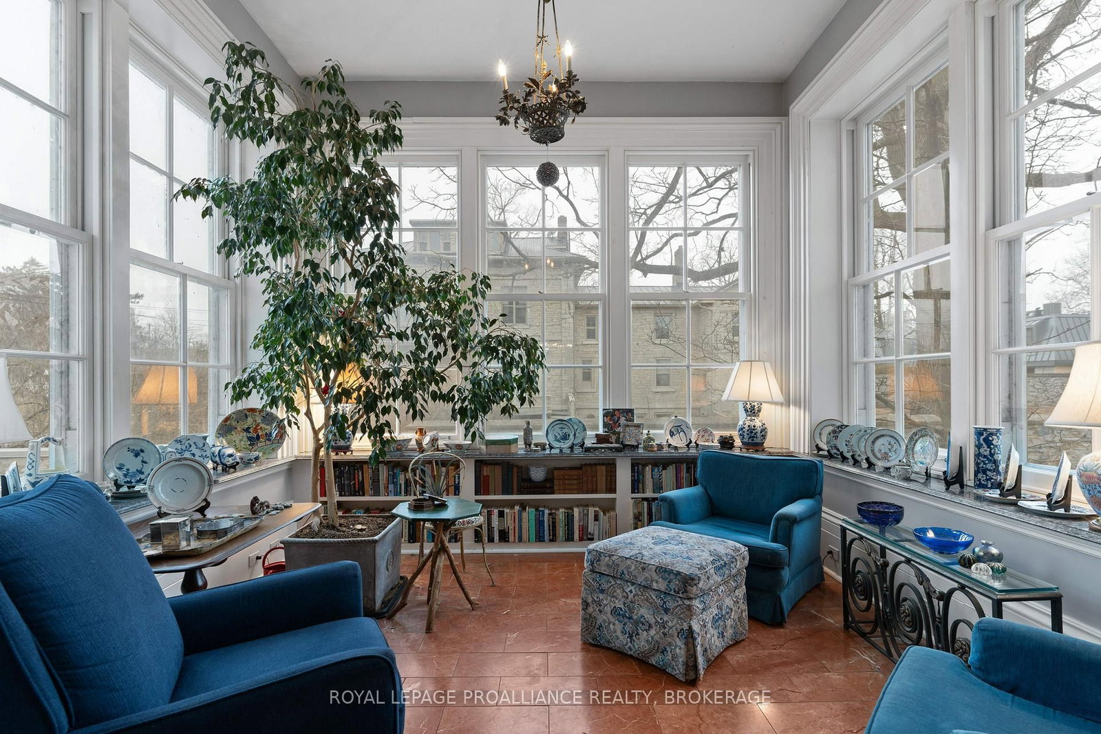 Listing Image 15
