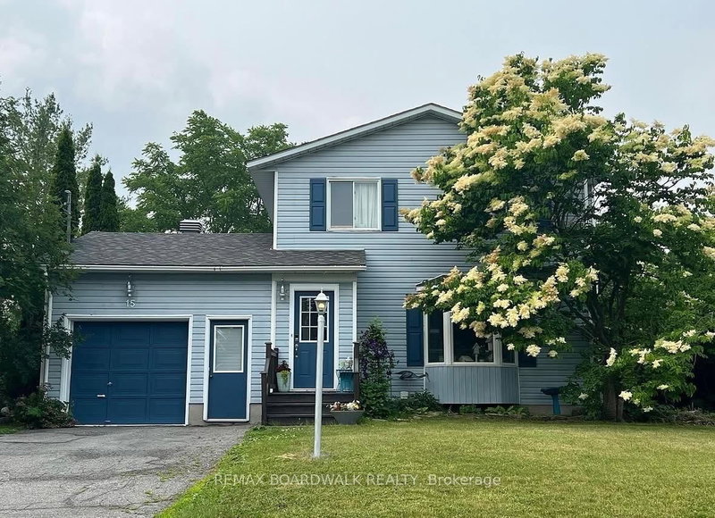 15 Terry Fox Ave, Carleton Place, K7C 4G2 | Image 2