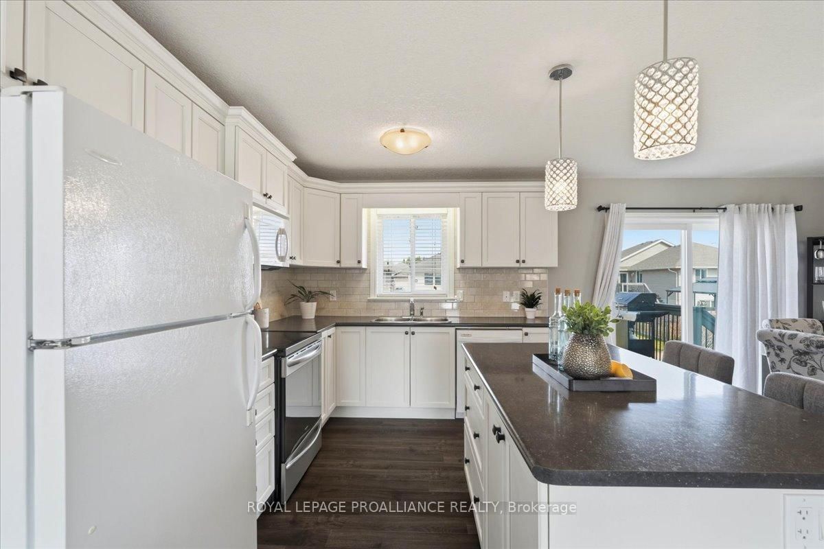 Detached House for sale at 153 Lester Road, Quinte West, Ontario, K8V 0C2 - Sidney Ward - MLS: X12925010