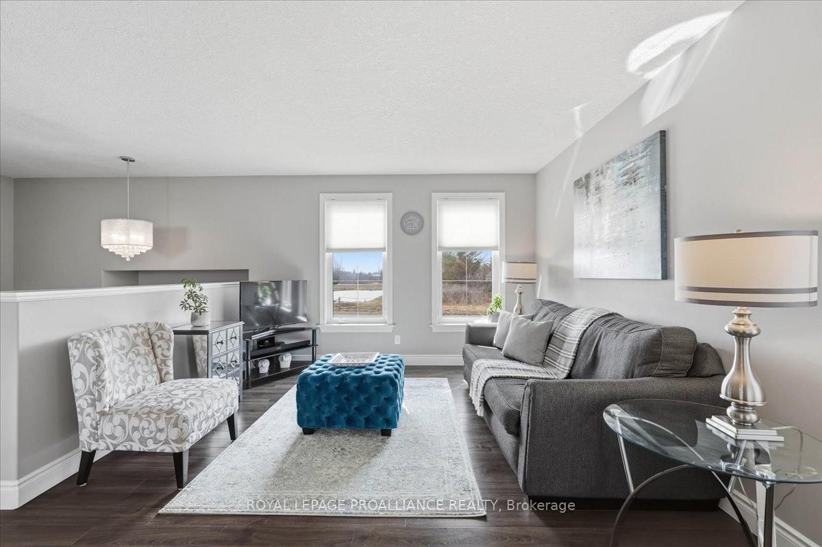 Detached House for sale at 153 Lester Road, Quinte West, Ontario, K8V 0C2 - Sidney Ward - MLS: X12925010