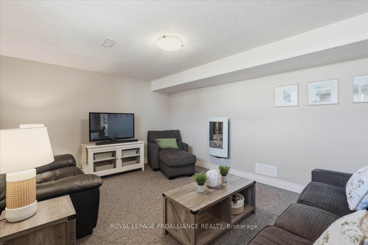 Detached House for sale at 153 Lester Road, Quinte West, Ontario, K8V 0C2 - Sidney Ward - MLS: X12925010