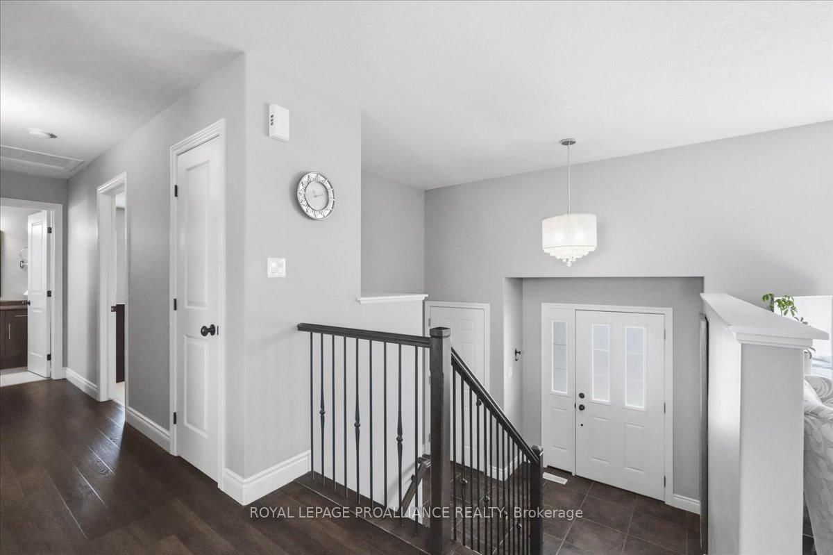 Detached House for sale at 153 Lester Road, Quinte West, Ontario, K8V 0C2 - Sidney Ward - MLS: X12925010