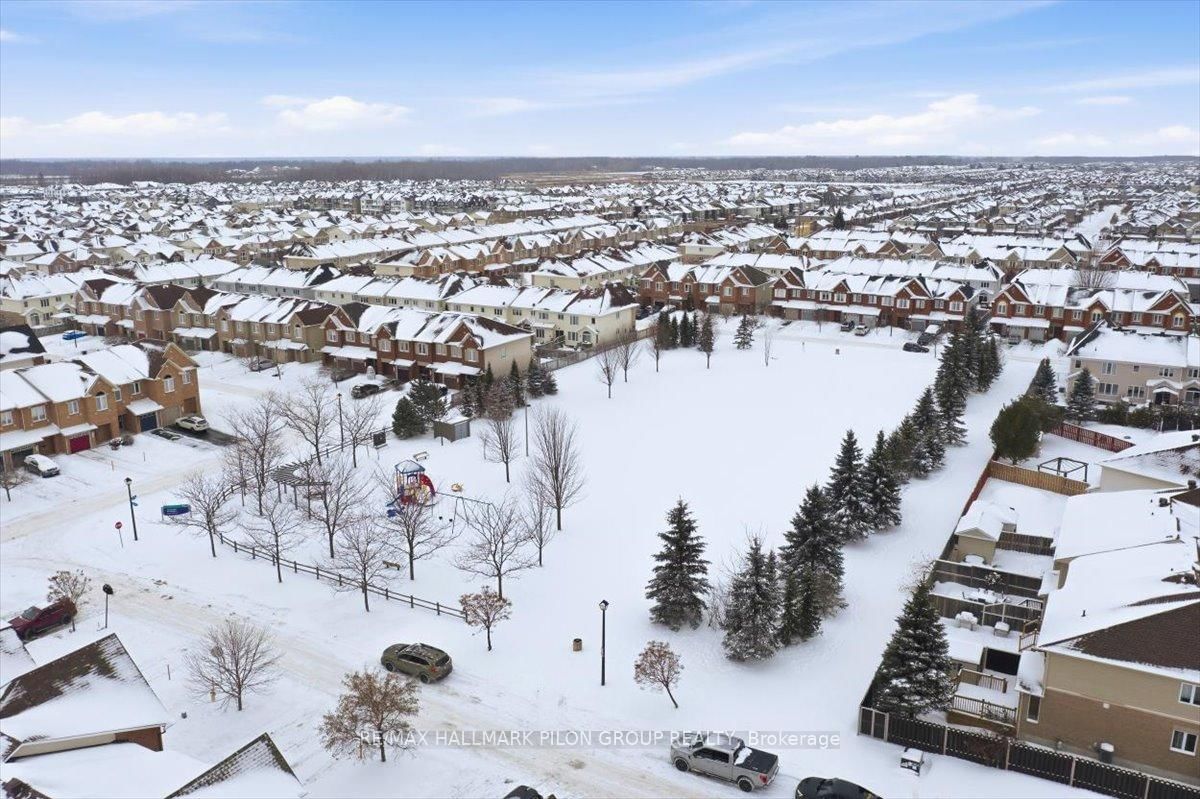 Townhouse for sale at 504 Allegro Way, Ottawa, Ontario, K4A 0H6 - Avalon East - MLS: X12925254