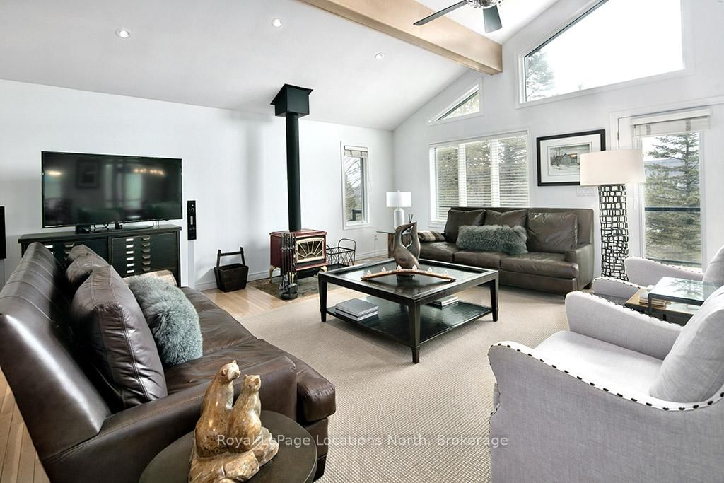 112 Amik Court