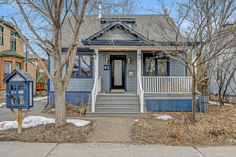 home for sale on 45 Queen Mary Street