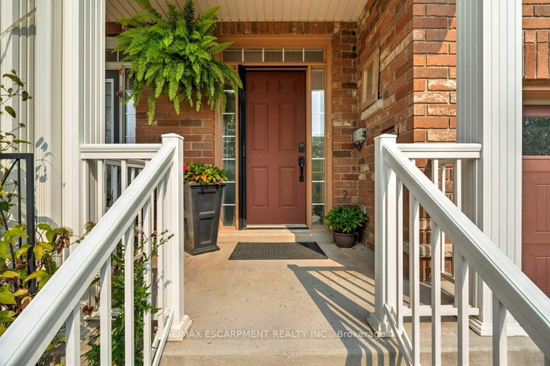 79 Browview Dr, Hamilton, L8B 0R2 | Image 3