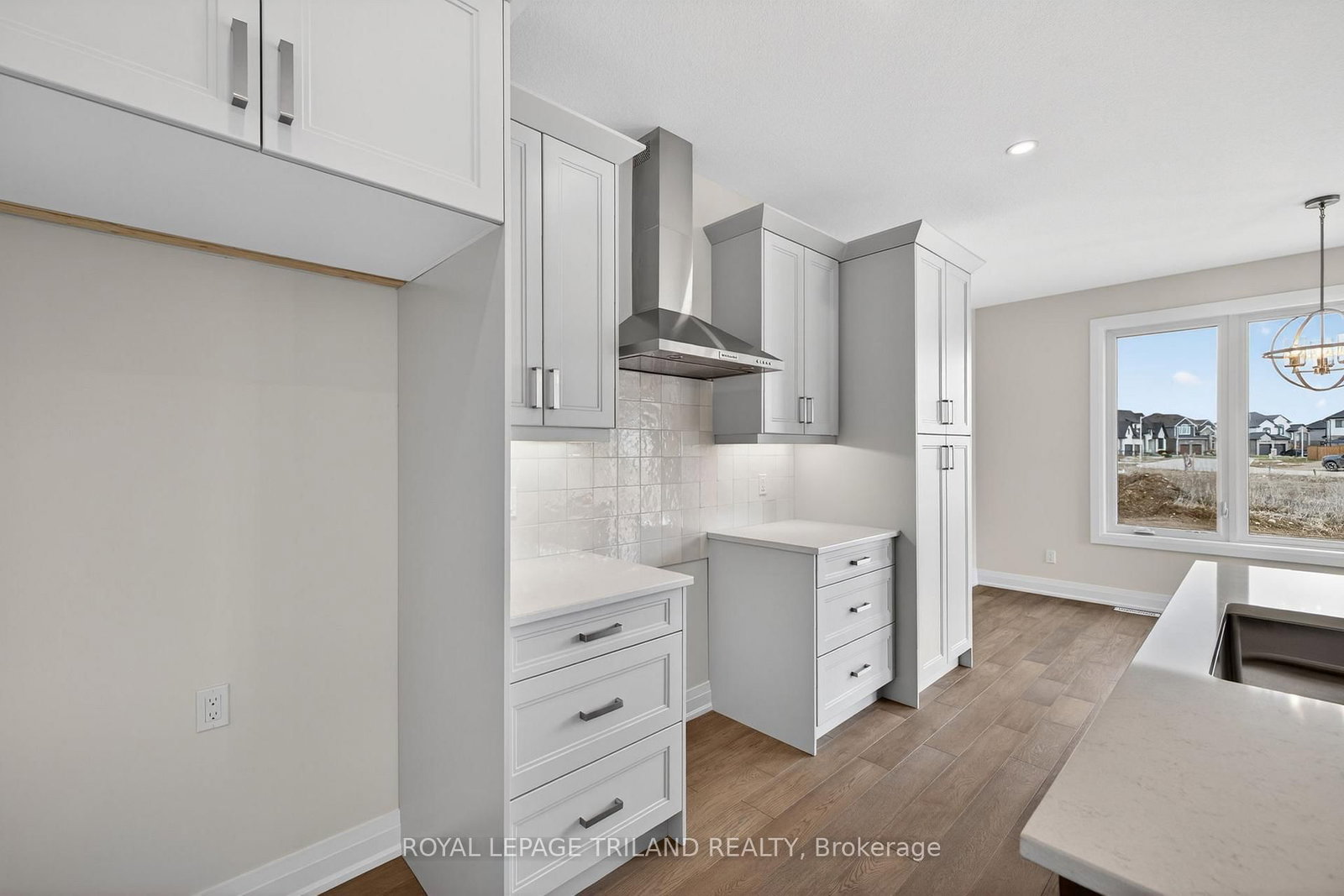 Detached House for sale at 28 Allister Drive, Middlesex Centre, Ontario, N0L 1R0 - Kilworth - MLS: X12925544