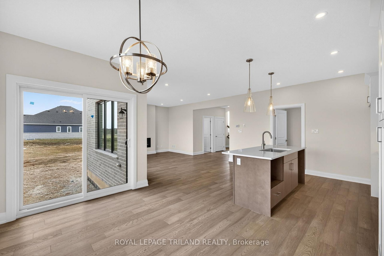 Detached House for sale at 28 Allister Drive, Middlesex Centre, Ontario, N0L 1R0 - Kilworth - MLS: X12925544