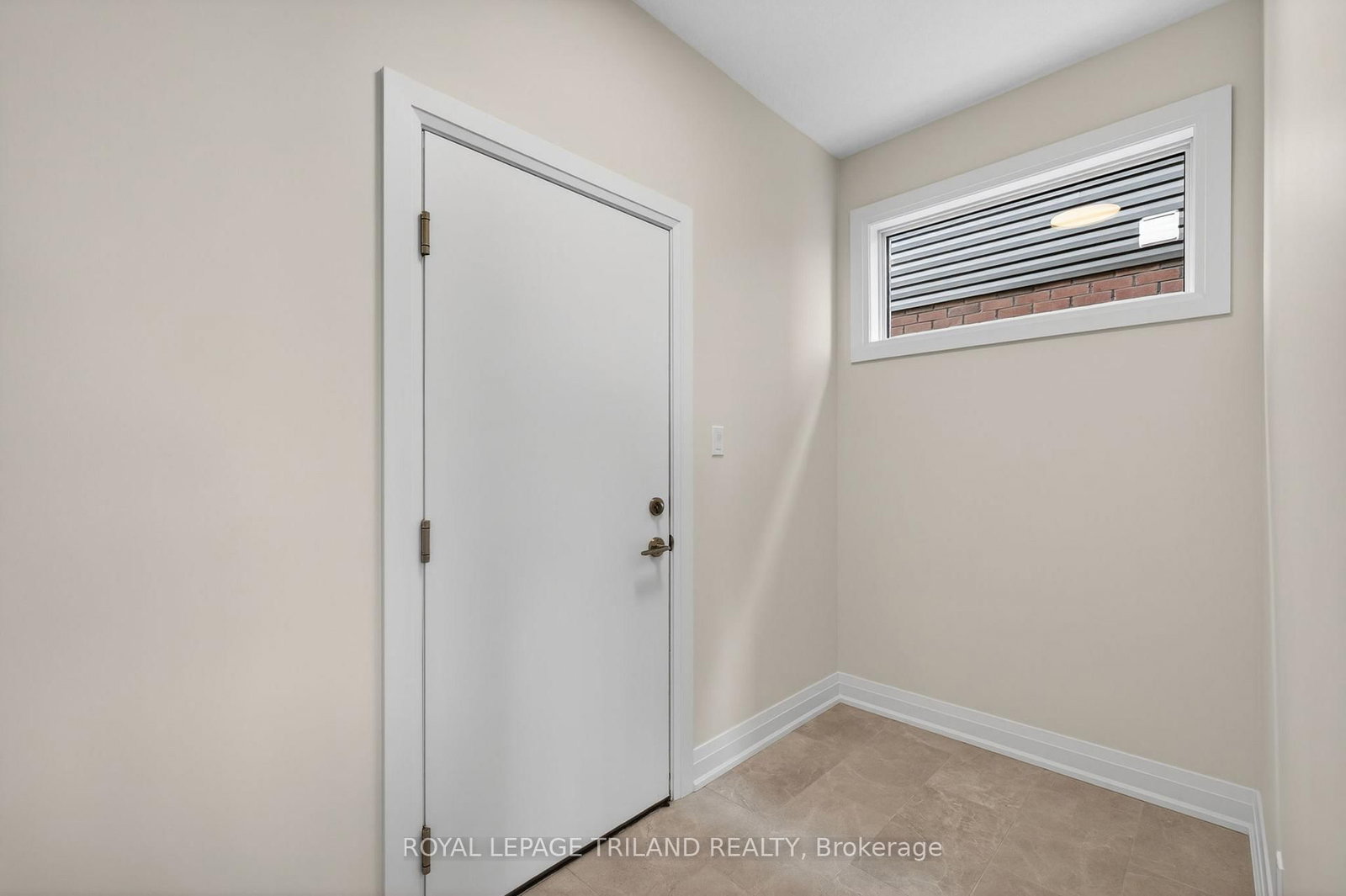 Detached House for sale at 28 Allister Drive, Middlesex Centre, Ontario, N0L 1R0 - Kilworth - MLS: X12925544