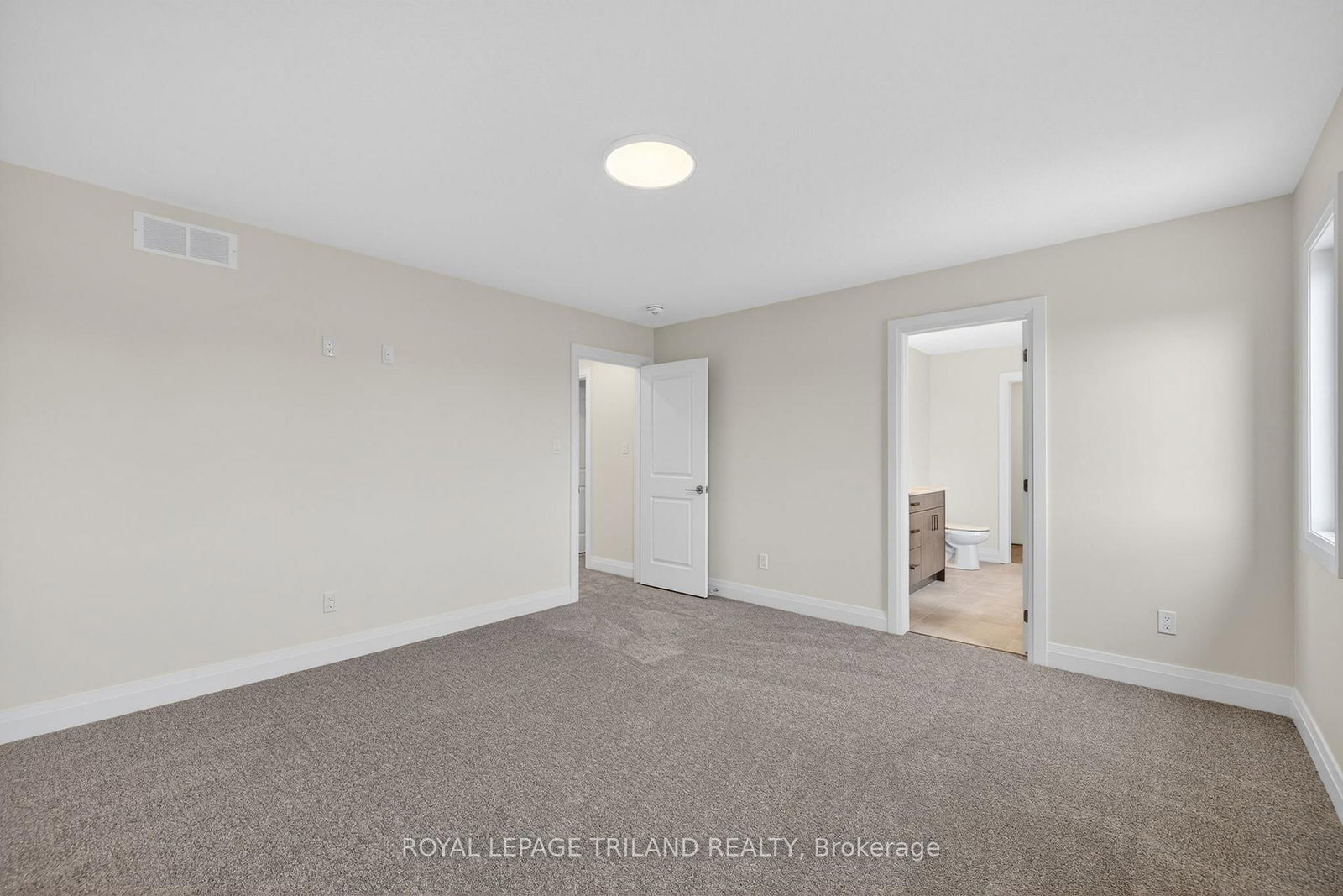 Detached House for sale at 28 Allister Drive, Middlesex Centre, Ontario, N0L 1R0 - Kilworth - MLS: X12925544