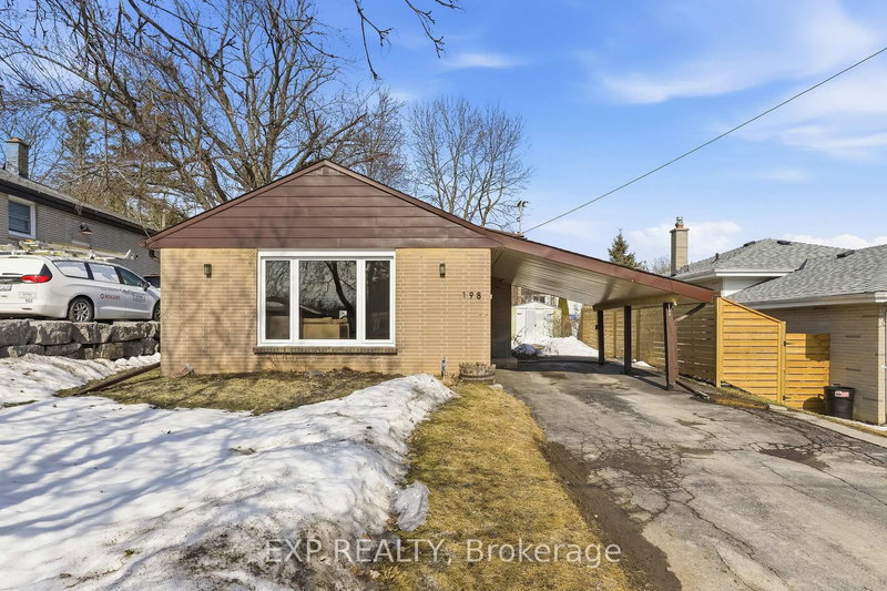 198 Shelbourne St, Peterborough, K9H 5K4 | Image 2