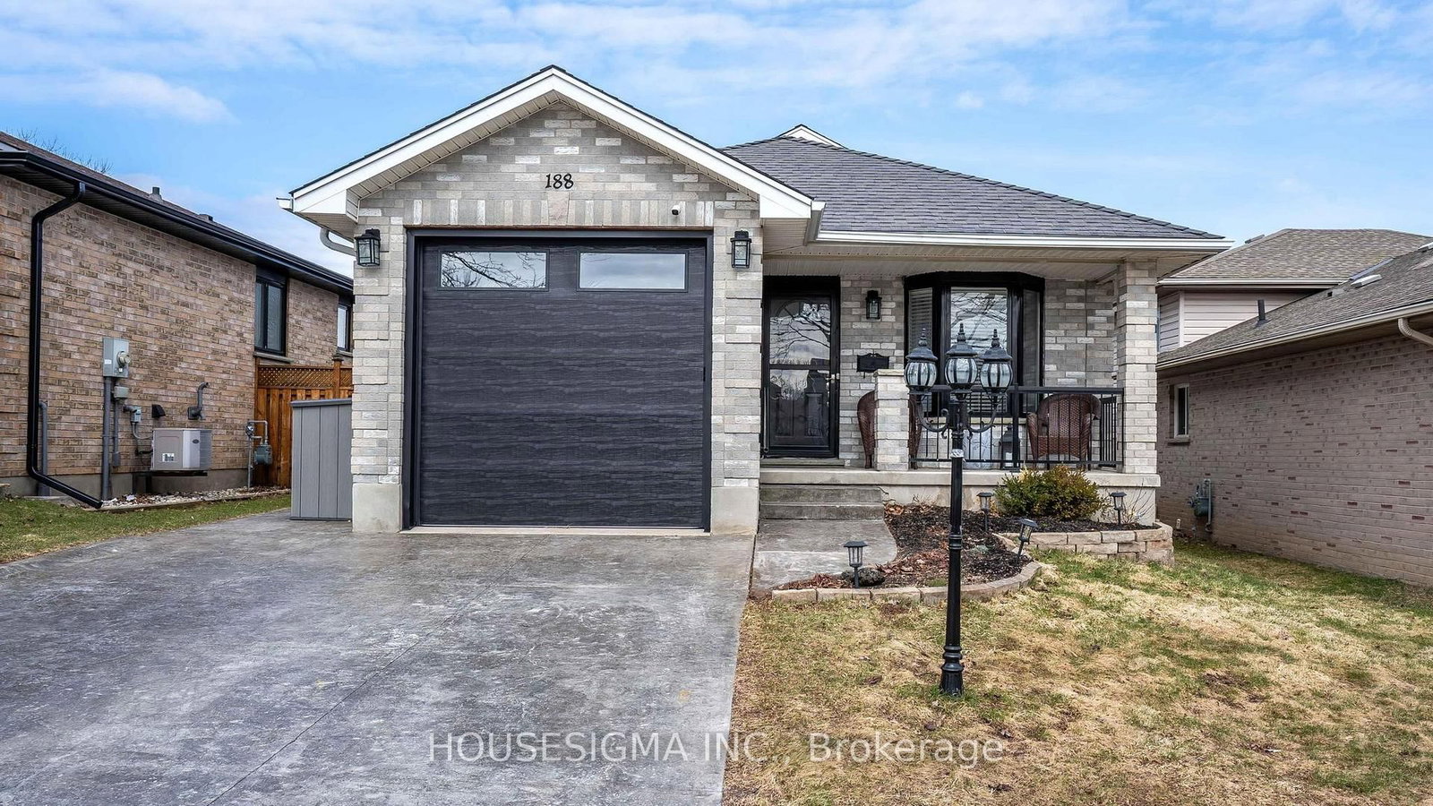 Detached House for sale at 188 Sandy Street, London South, Ontario, N5Z 5C7 - South J - MLS: X12925606