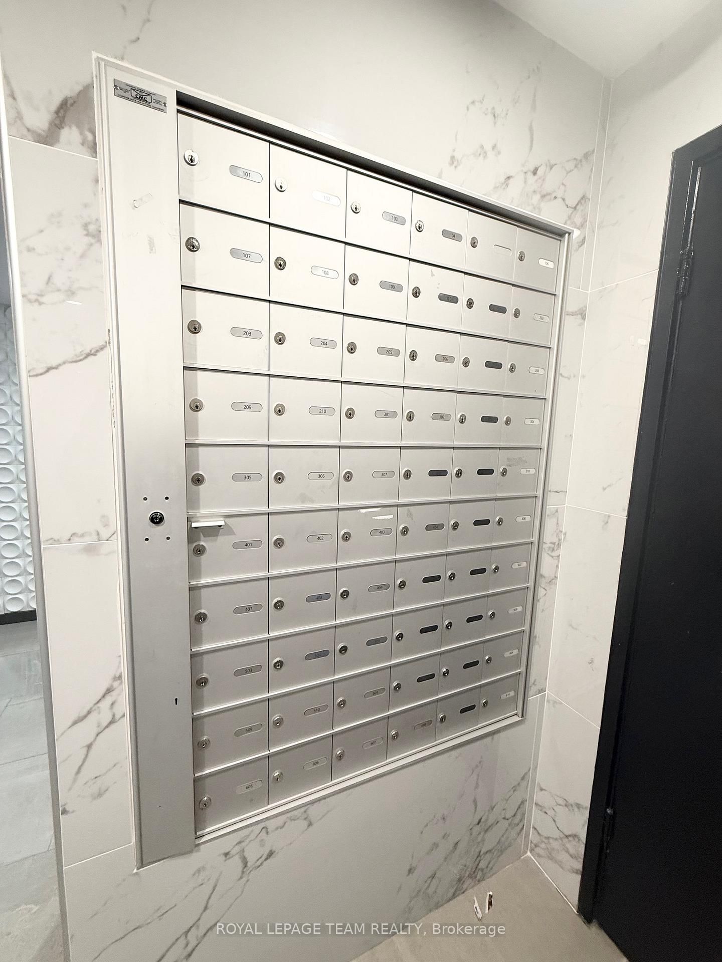 99 CARTIER Street, Unit 505 - Photo 12