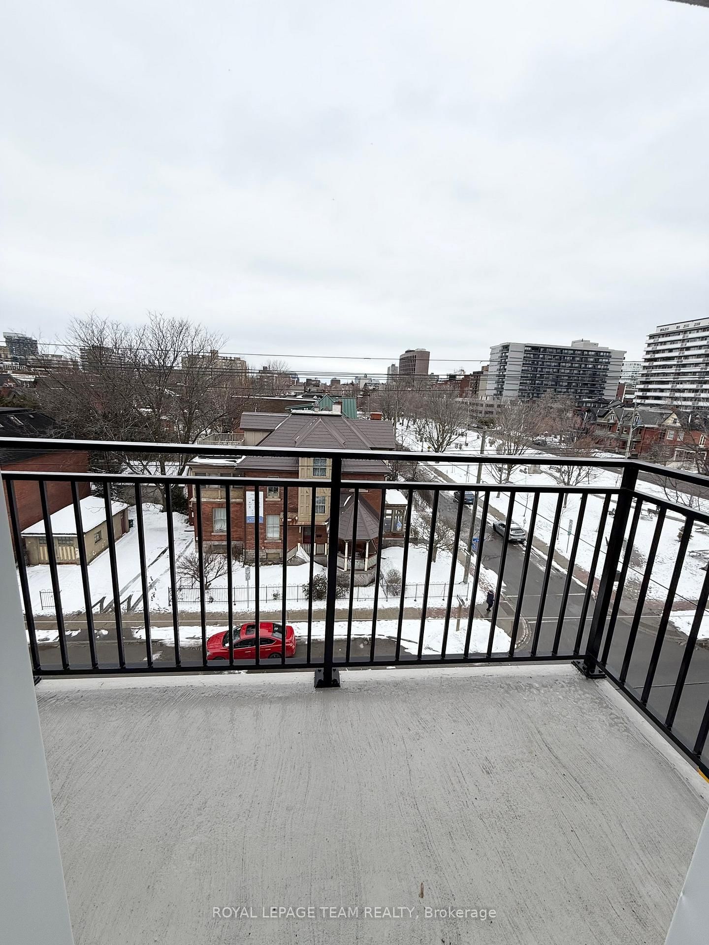 99 CARTIER Street, Unit 505 - Photo 4