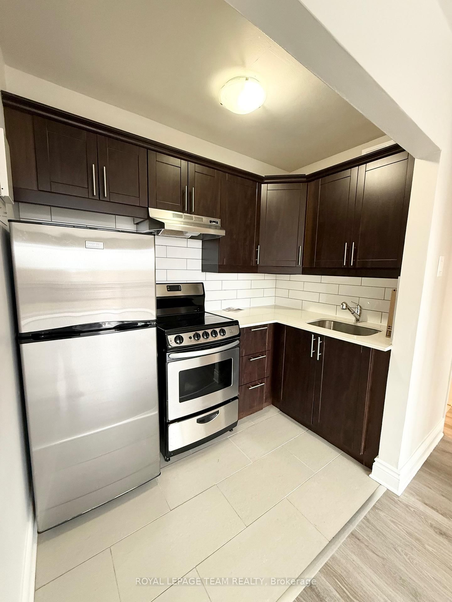 99 CARTIER Street, Unit 505 - Photo 6