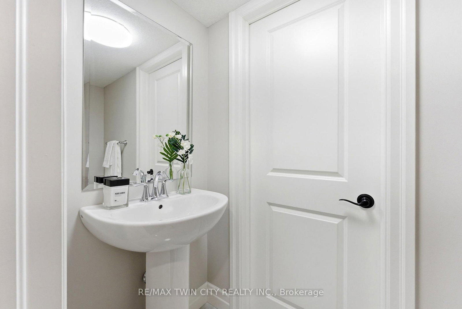 50 Bute Street, Unit 10 - Photo 29