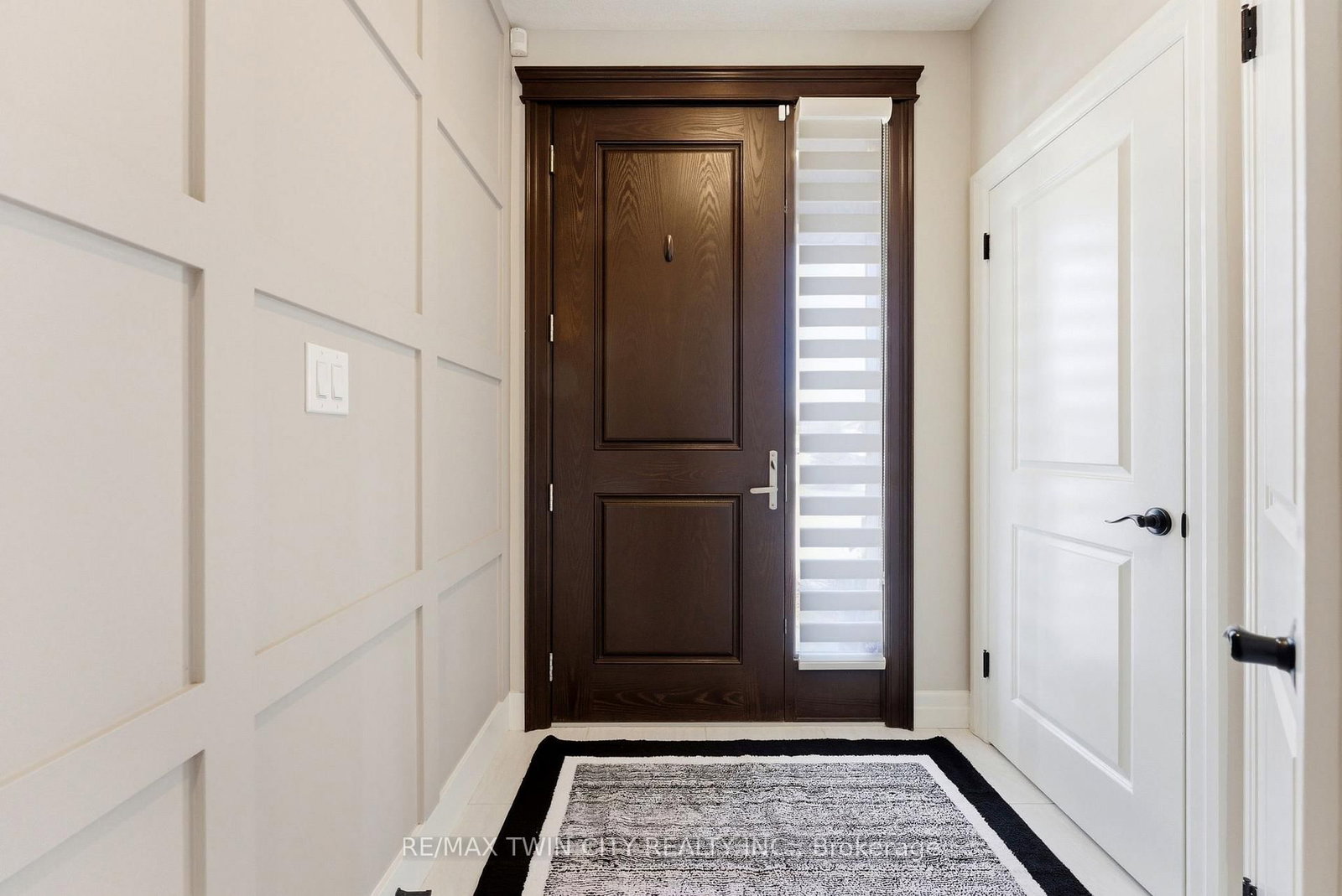 50 Bute Street, Unit 10 - Photo 4