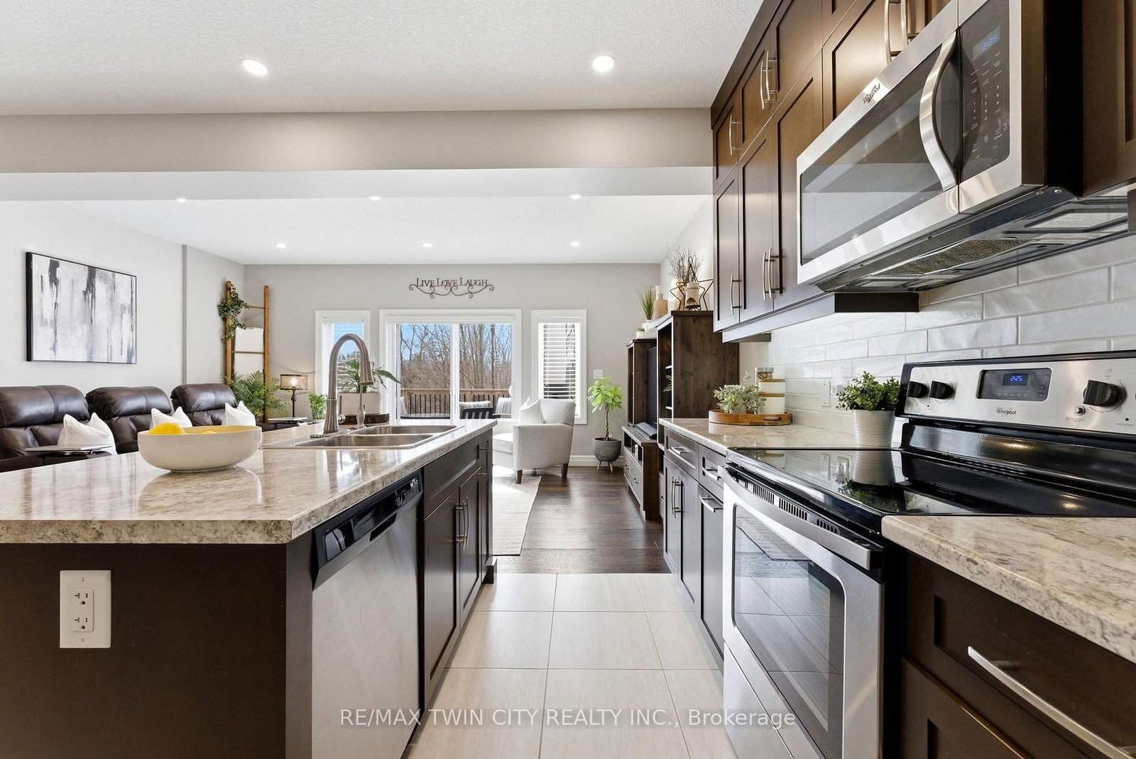 50 Bute Street, Unit 10 - Photo 8