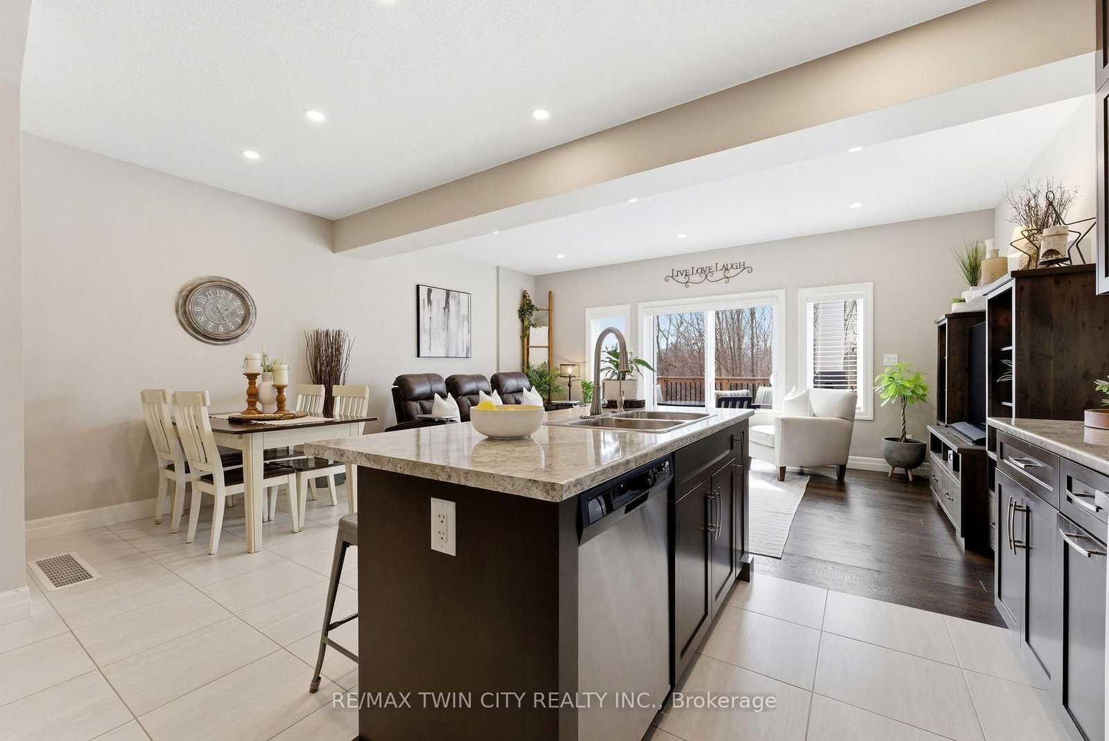 50 Bute Street, Unit 10 - Photo 9