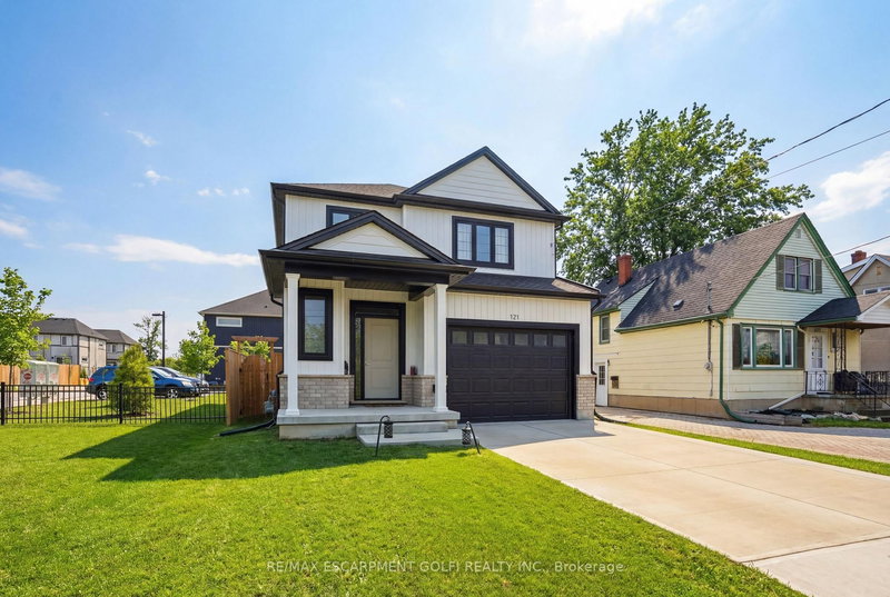 121 Moffatt Street