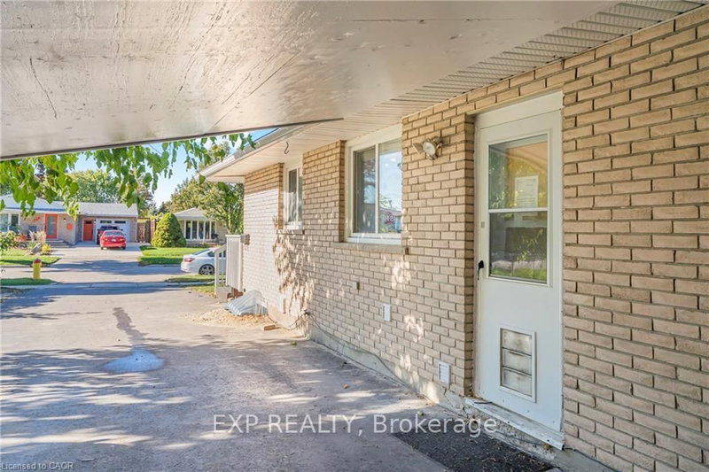 home for lease on Lower-146 Appalachian Crescent