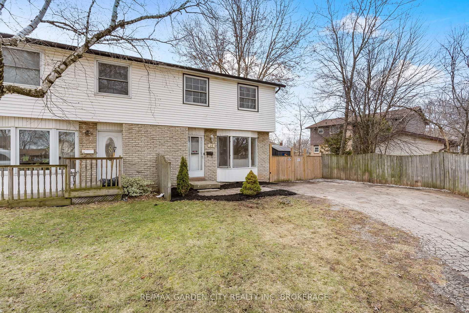 Listing Image 2