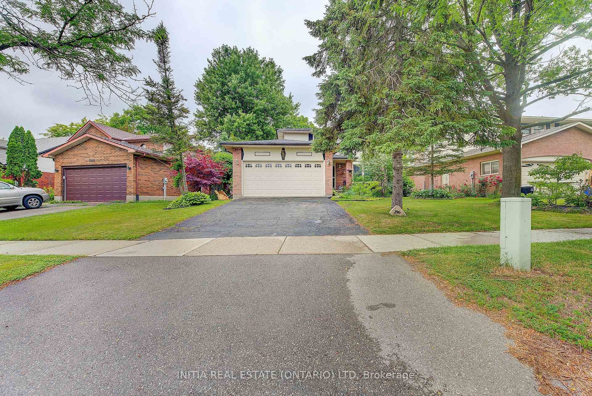 296 Castlegrove Boulevard