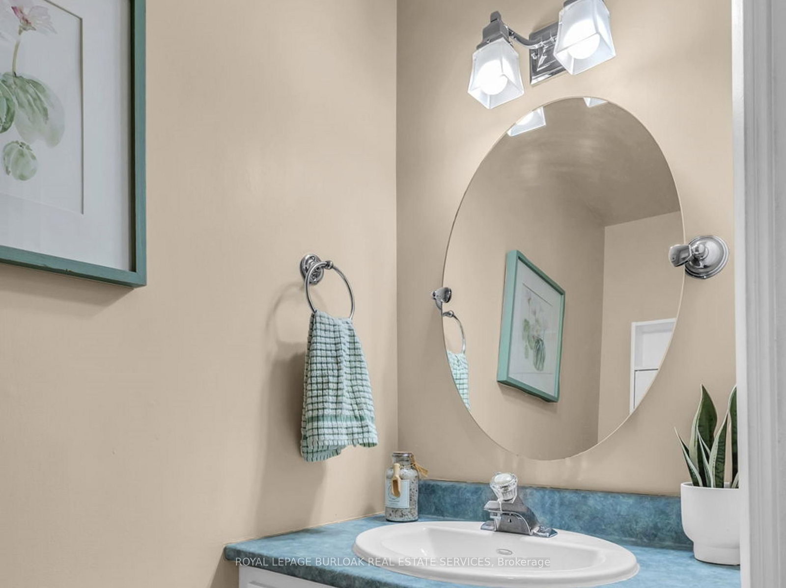 28 Underhill Crescent, Unit 3 - Photo 10