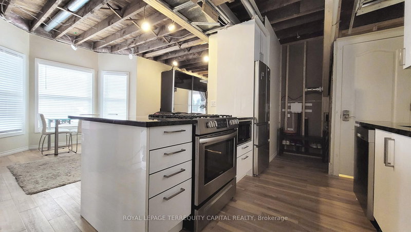 home for sale on 4563 Ryerson Crescent