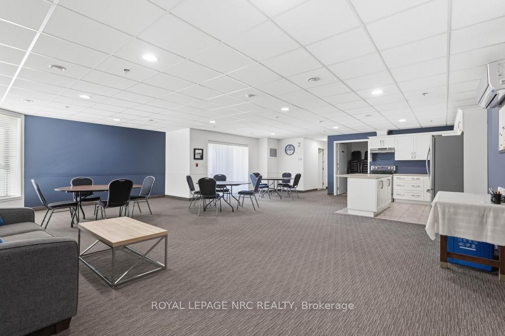 379 Scott Street, Unit 401 - Photo 20