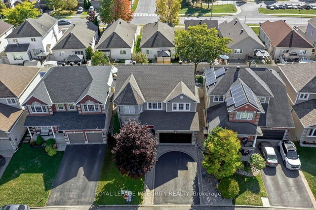 1110 Luesby Crescent