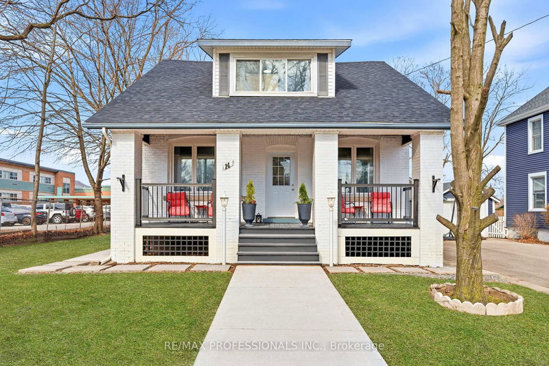 14 Kidd Ave, Grimsby, L3M 3S3 | Image 3