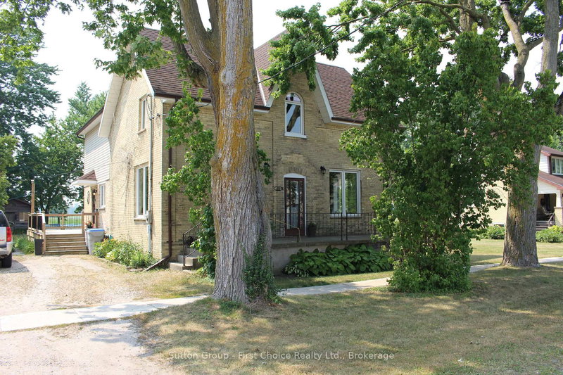 30 King Street N