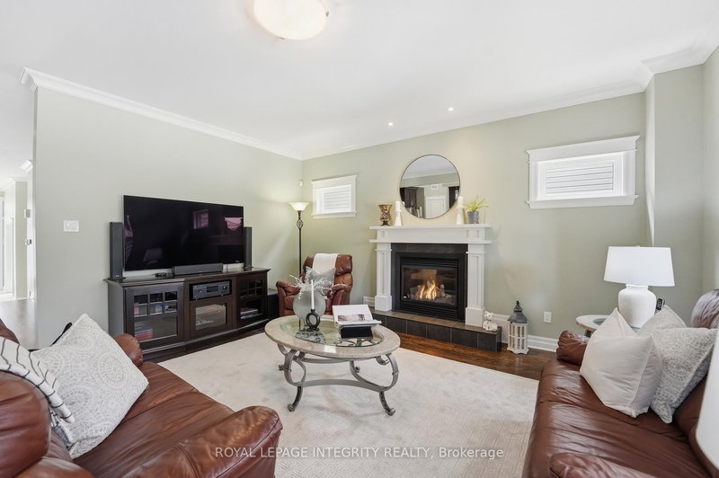 476 Ancaster Ave, Ottawa, K2B 5B7 | Image 2