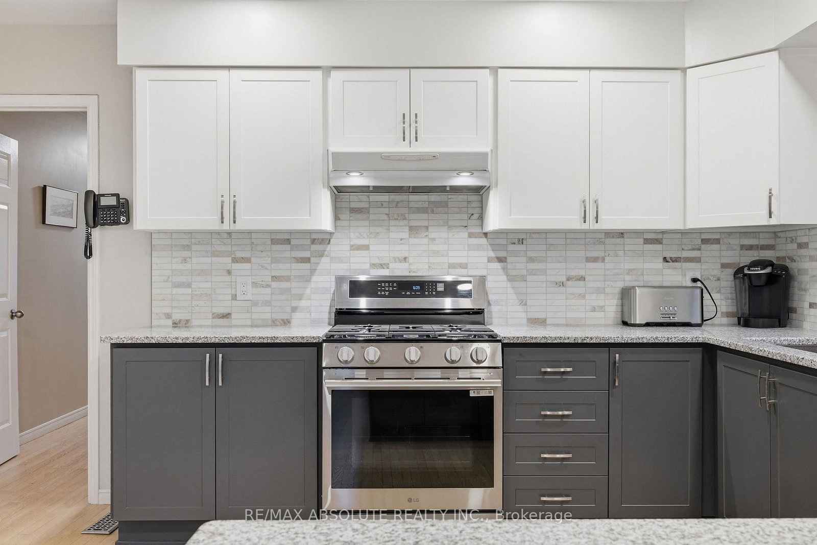 605 Rowanwood Avenue - Photo 12