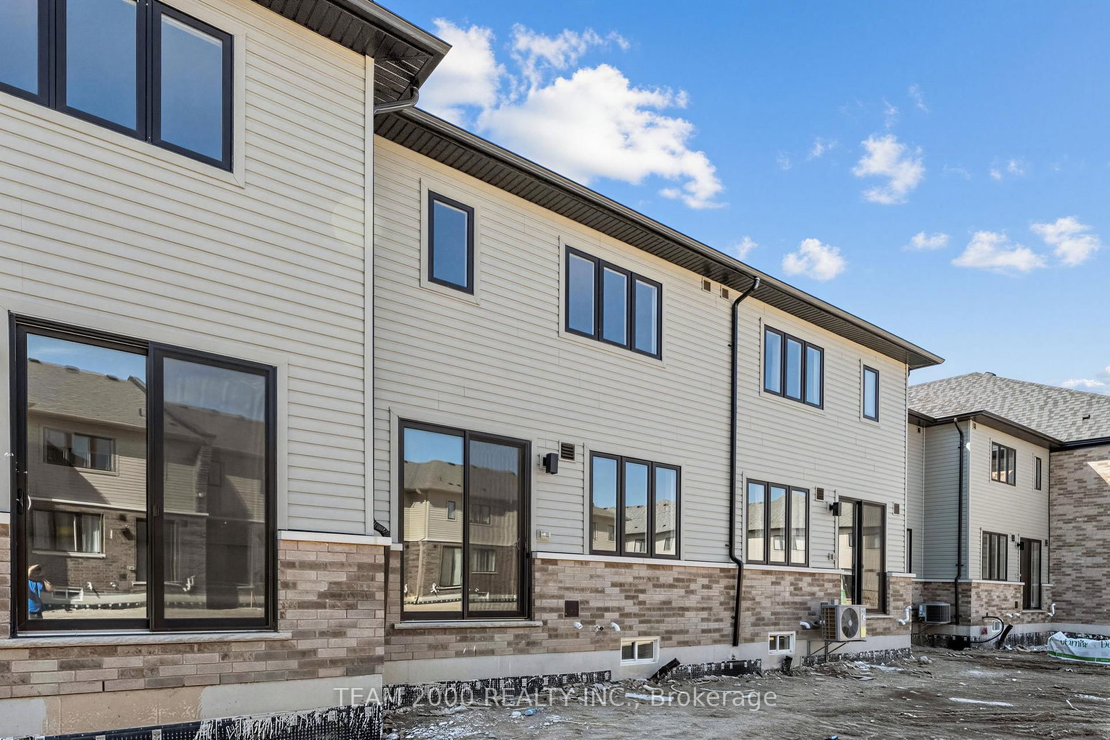 75 Manuel Street - Photo 33