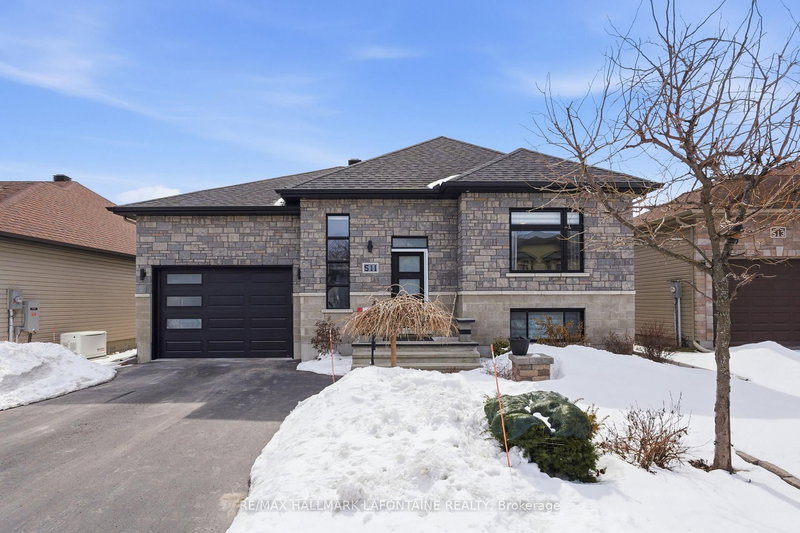 home for sale on 511 Francois Street