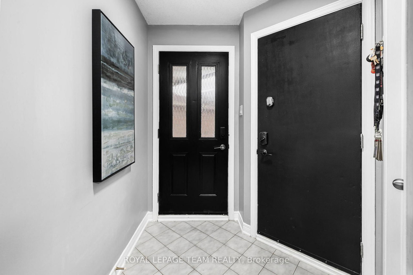 Townhouse for sale at 29 Grenadier Way, Ottawa, Ontario, K2J 4L3 - Barrhaven - Longfields - MLS: X12926740