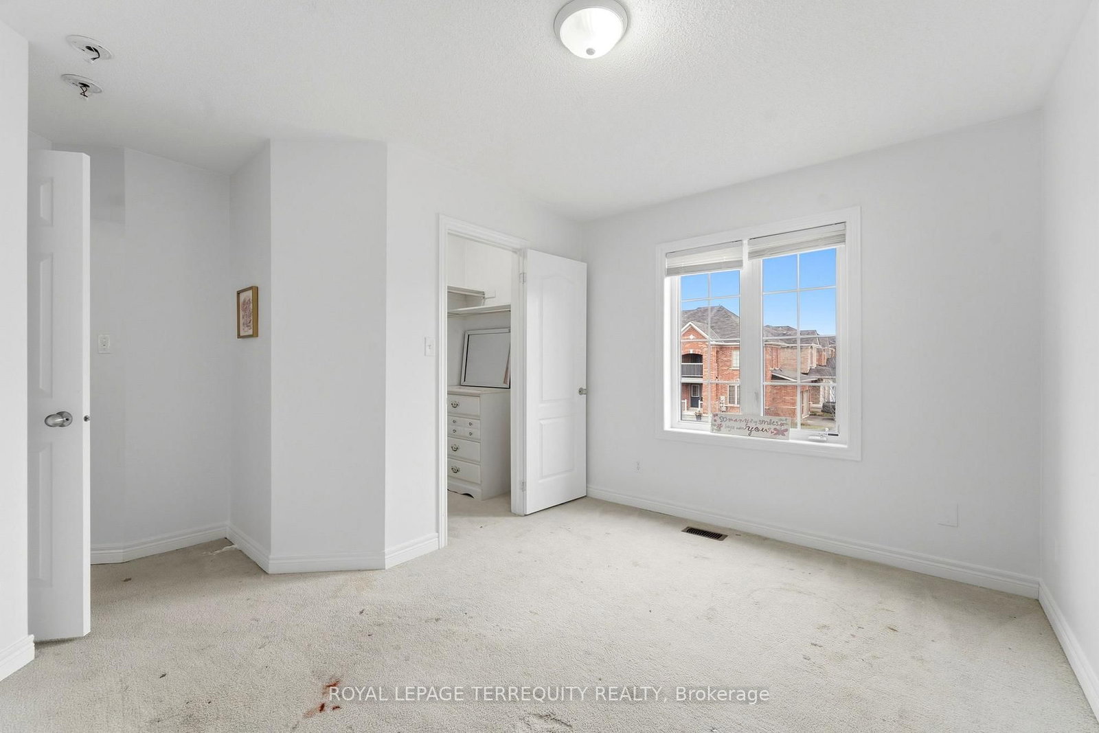 Detached House for sale at 35 Colonel Lyall Street, St. Catharines, Ontario, L2P 0B3 - Secord Woods - MLS: X12926802