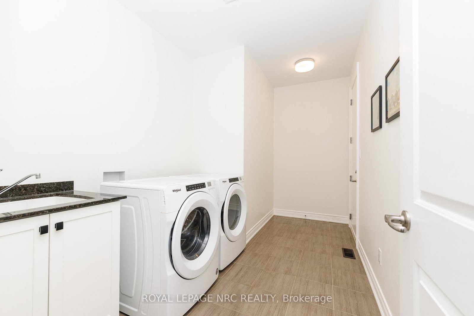 68 Paradise Grove - Photo 16